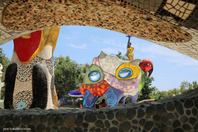 califia_queen_glimpse_web